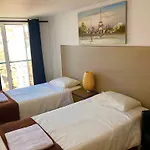 Room In Apartment - 3Lisbon Downtown Private Bedroom River View